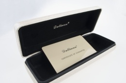 Etui Dullman + ściereczka zestaw