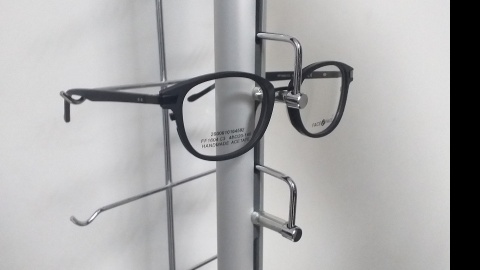 Ekspozytor naścienny na 12 szt.